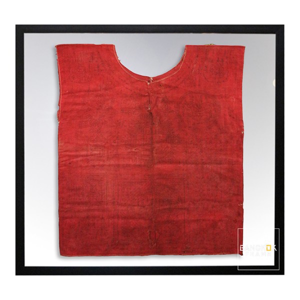 กรอบรูปโชร์เสื้อขาวพร้อมลายเซ็นนักร้องที่ชอบ